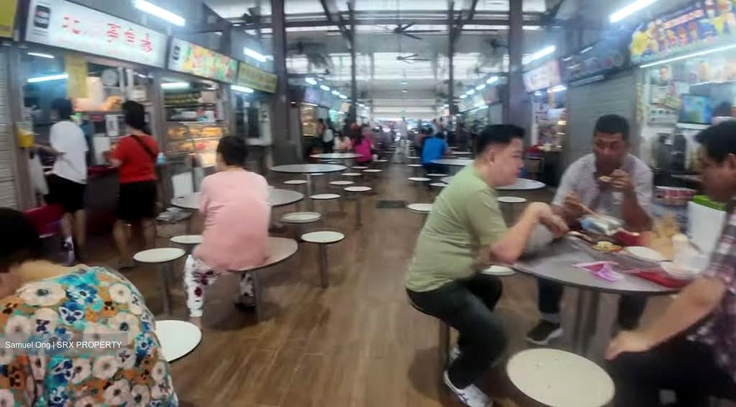 New Upper Changi Road (D16), Shop House #559258041